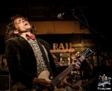 Live: BEACH SLANG / THE MEAT FLOWERS